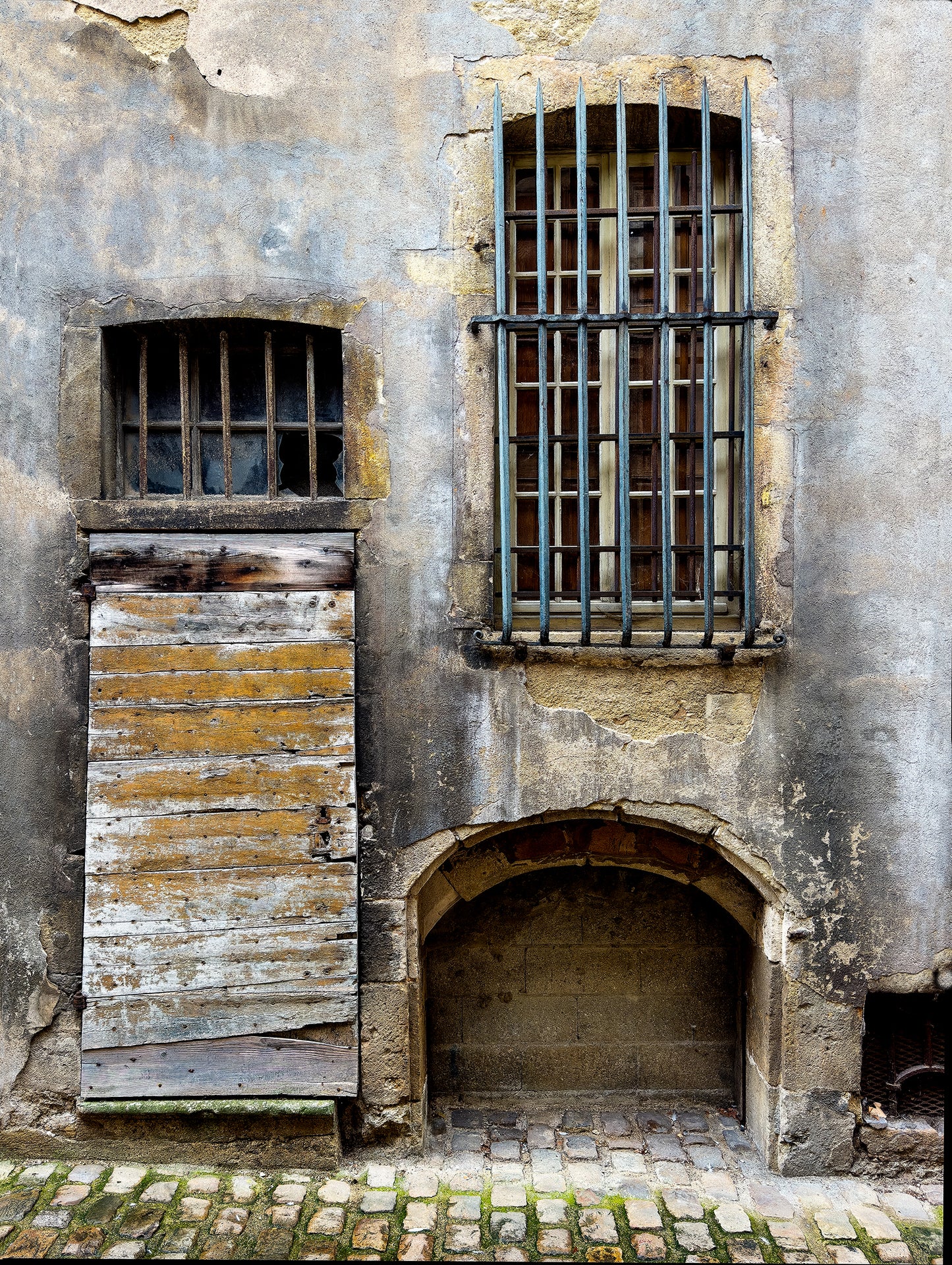 “Beaune's Alley” — Beaune, France
